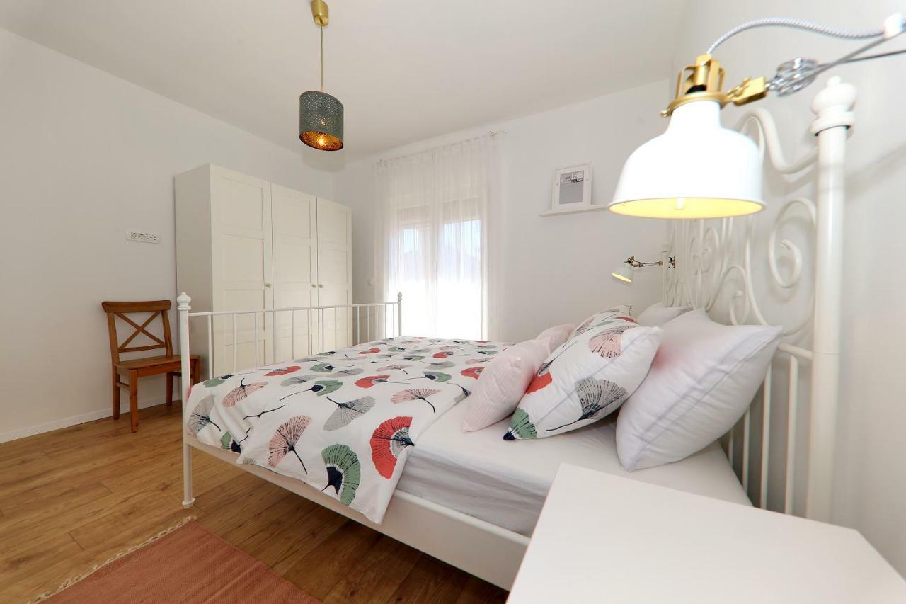 Meri-puntamika Apartament *